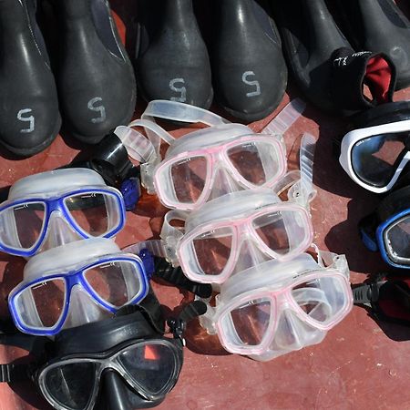 Pebble & Fins Bali Dive Resort Tulamben Exterior foto